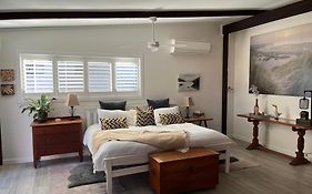 Tranquil, Spacious And Private Garden Retreat